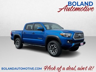 Used 2017 Toyota Tacoma TRD Off-Road image 1