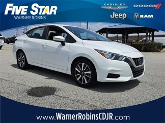 Used 2020 Nissan Versa SV image 1