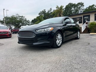 Used 2014 Ford Fusion SE image 1