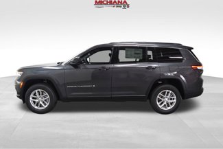 New 2025 Jeep Grand Cherokee L Laredo image 1