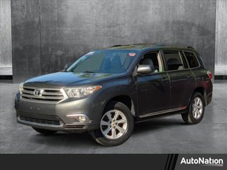 Used 2012 Toyota Highlander SE image 1