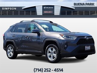 Used 2019 Toyota RAV4 XLE image 1
