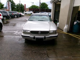 Used 1996 Buick Le Sabre Limited image 1