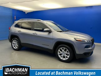 Used 2016 Jeep Cherokee Latitude w/ Safety/Convenience Group image 1