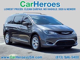 Used 2017 Chrysler Pacifica Touring-L Plus w/ Advanced Safetytec Group image 1
