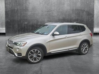 Used 2017 BMW X3 sDrive28i image 1