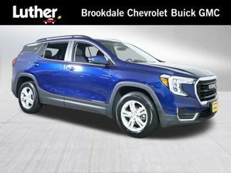 Used 2022 GMC Terrain SLE w/ Driver Convenience Package image 1