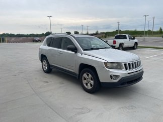 Used 2014 Jeep Compass Sport image 1
