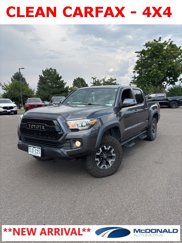 Used 2017 Toyota Tacoma TRD Off-Road image 1
