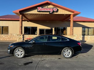 Used 2022 Chevrolet Malibu LT image 1