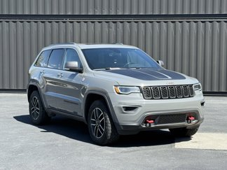 Used 2019 Jeep Grand Cherokee Trailhawk w/ Trailhawk Luxury Group image 1