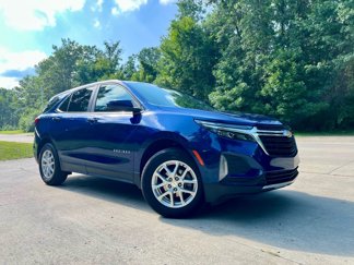 Used 2023 Chevrolet Equinox LT image 1