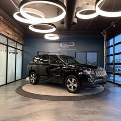 Used 2016 Jeep Compass High Altitude image 1
