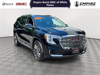 Used 2024 GMC Terrain Denali w/ Black Diamond Edition image 1