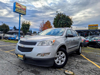 Used 2011 Chevrolet Traverse LS image 1
