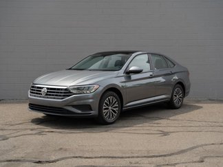 Used 2020 Volkswagen Jetta SE w/ SE Cold Weather Package image 1
