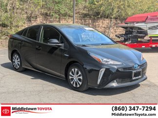 Certified 2022 Toyota Prius XLE image 1