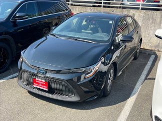 Certified 2021 Toyota Corolla LE image 1