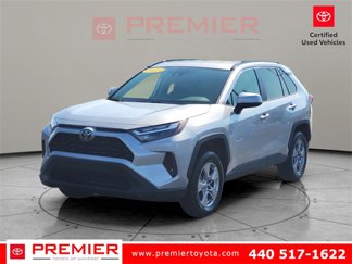 Used 2025 Toyota RAV4 XLE image 1