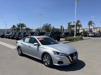 Used 2021 Nissan Altima 2.5 S image 1