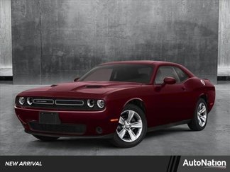 Used 2019 Dodge Challenger SXT w/ Plus Package image 1