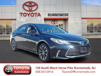 Certified 2016 Toyota Avalon XLE Premium image 1