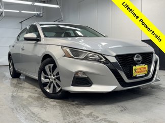 Used 2019 Nissan Altima 2.5 S image 1