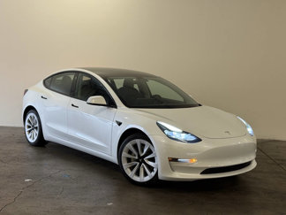 Used 2022 Tesla Model 3 Long Range image 1
