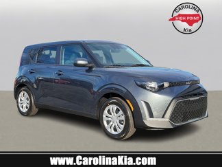 New 2025 Kia Soul LX image 1