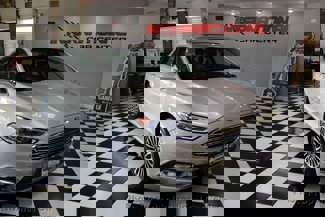 Used 2017 Ford Fusion SE image 1