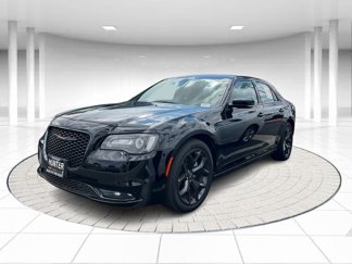 Certified 2022 Chrysler 300 S image 1