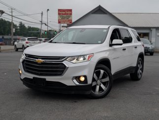 Used 2020 Chevrolet Traverse LT w/ LT Premium Package image 1