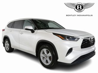 Used 2021 Toyota Highlander L image 1
