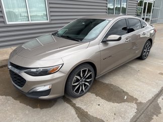 Used 2022 Chevrolet Malibu RS image 1