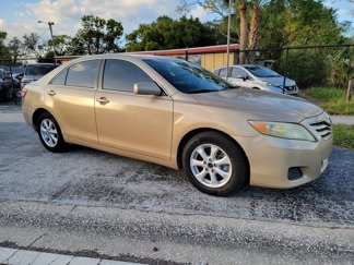 Used 2011 Toyota Camry LE w/ LE Extra-Value Pkg image 1