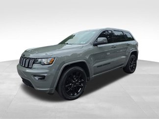 Used 2021 Jeep Grand Cherokee Laredo X image 1