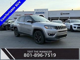 Used 2018 Jeep Compass Latitude image 1