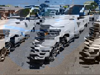 Used 2022 RAM 1500 Limited w/ Body Color Bumper Group image 1