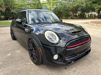 Used 2015 MINI Cooper S image 1