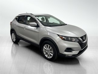 Used 2021 Nissan Rogue Sport SV image 1