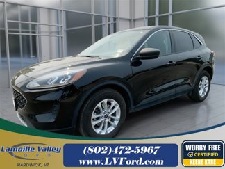 Used 2022 Ford Escape SE image 1