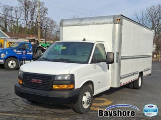 Used 2021 GMC Savana 3500 Extended w/ Power Convenience Package image 1