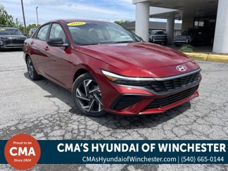 New 2025 Hyundai Elantra SEL image 1