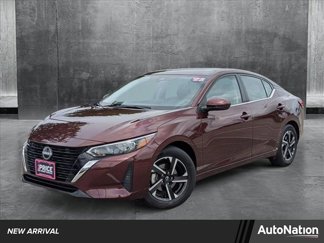 Used 2025 Nissan Sentra SV image 1
