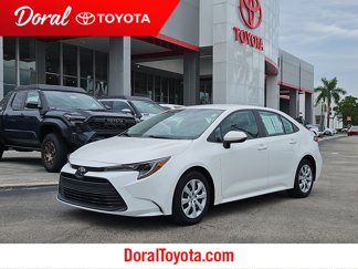 Used 2024 Toyota Corolla LE image 1