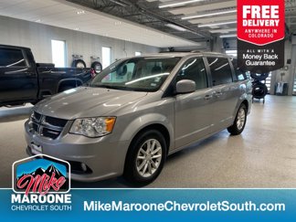 Used 2019 Dodge Grand Caravan SXT image 1