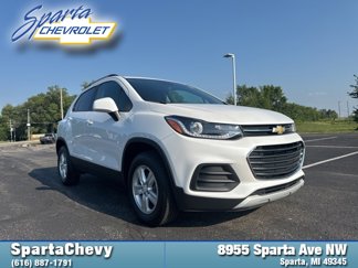 Used 2022 Chevrolet Trax LT w/ LT Convenience Package image 1