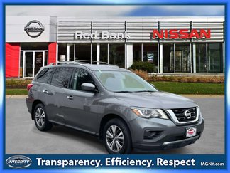 Certified 2018 Nissan Pathfinder S image 1