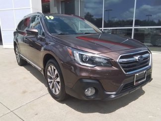 Used 2019 Subaru Outback 3.6R Touring image 1
