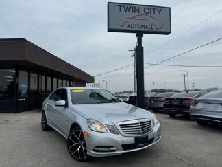 Used 2012 Mercedes-Benz E 350 4MATIC Sedan image 1